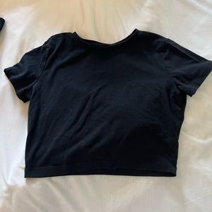 Wild fable black cropped tee
